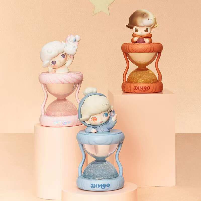 View the close-up group arrangement in the نومي بلايند بوكس series by pop mart, featuring authentic بلايند بوكس and صندوق غامض collectibles from بوب مارت.