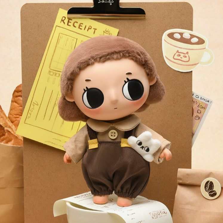 Experience the delightful design of the brown overalls scene in the نومي بلايند بوكس series by pop mart, featuring fun بلايند بوكس and صندوق غامض pieces by بوب مارت.