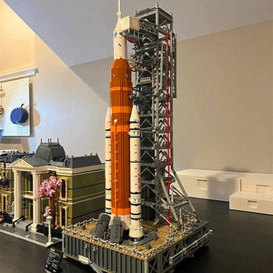صندوق غامض LEGO أصلي 100% من سلسلة ناسا NASA Artemis مجسم فضائي بعكس شخصية مفاجئة داخل العلبة