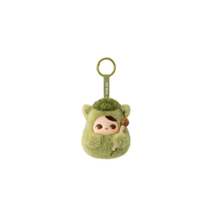 Accessorize with the green pendant figure from the نومي بلايند بوكس and pop mart lineup, featuring cute بلايند بوكس and صندوق غامض items by بوب مارت.