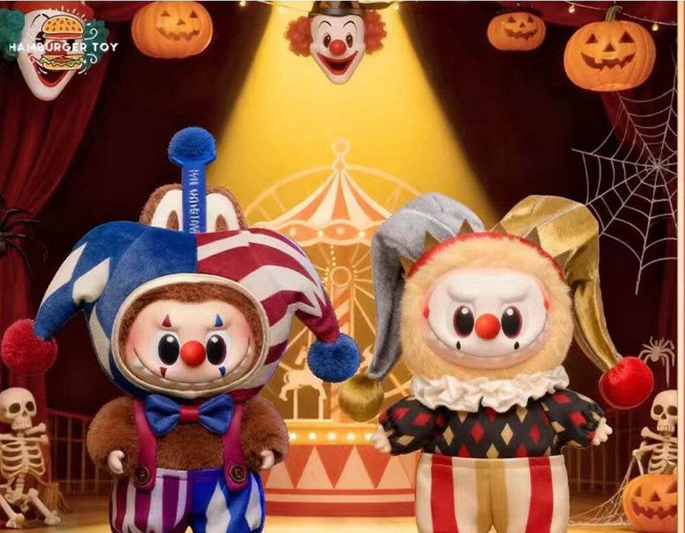 استمتع باكتشاف أروع تعليقات نومي بلايند بوكس من سلسلة Why So Serious Plush Pendant ضمن إصدارات pop mart، حيث يمنحك كل بلايند بوكس وصندوق غامض تجربة فريدة مع أروع تصاميم بوب مارت والـ صندوق غامض الأصلي.